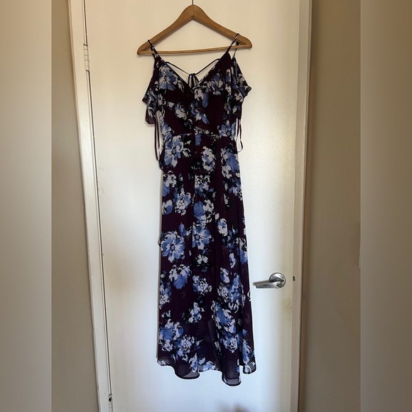 Francesca’s collection Floral Maxi dress - Picture 14 of 15